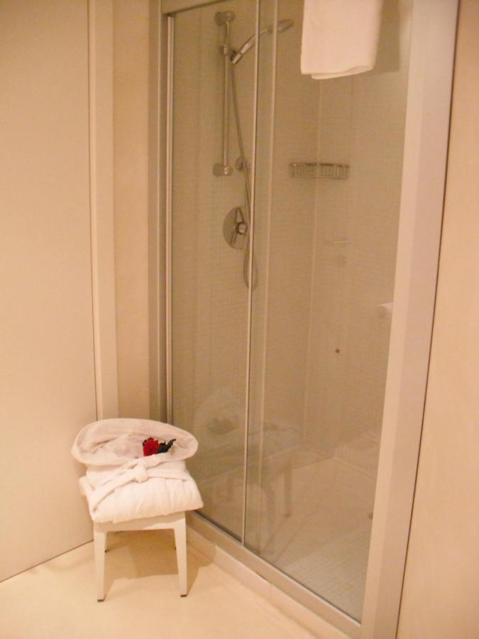 15.92 Hotel Cazzago  Екстер'єр фото